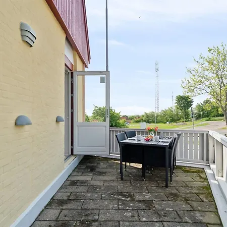 Appartement Kamile - 400m From The Sea By Interhome