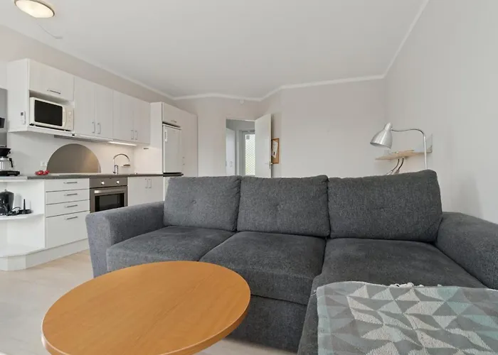 Apartment Kamile - 400m From The Sea By Interhome *