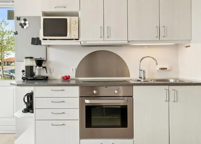 Apartment Kamile - 400m From The Sea By Interhome Gudhjem